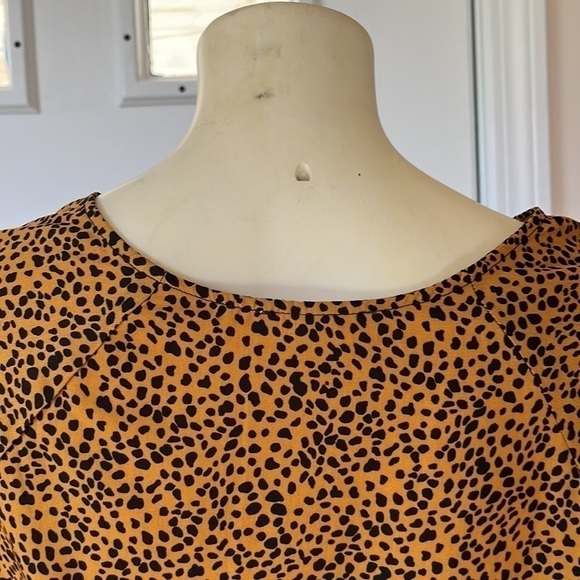 nwt BP SMOCKED SURPLICE TOP BLOUSE LEOPARD PRINT Medium - Picture 14 of 16
